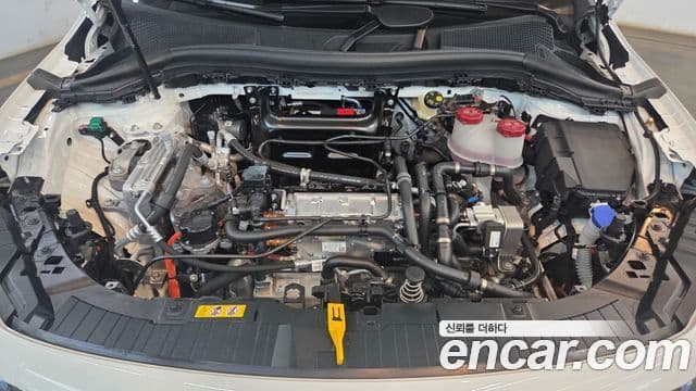 Mercedes-Benz EQA 2025 — ფოტო 19/20