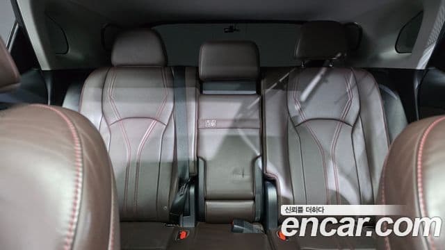 Lexus RX450h 2021 — Photo 33/36
