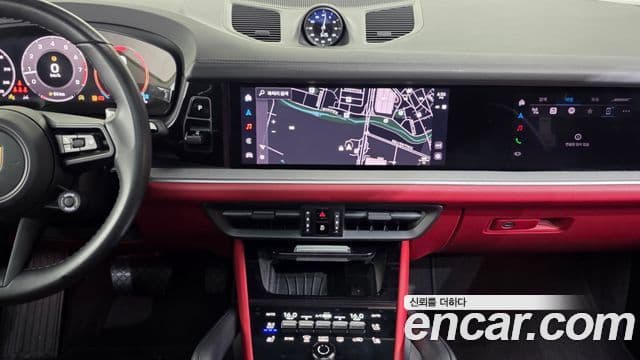Porsche Cayenne 2024 — Photo 6/20