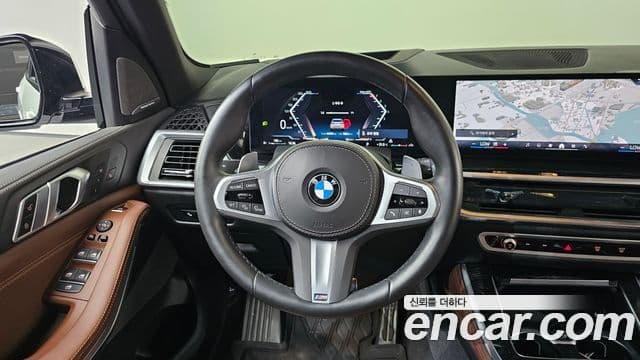 BMW X5 2024 — Photo 12/36