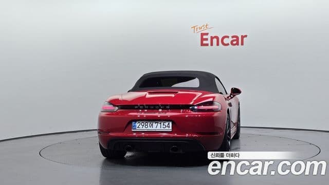 Porsche 718 Boxster 2022 — Фото 4/20