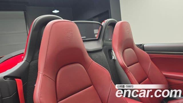 Porsche 718 Boxster 2022 — Фото 11/20