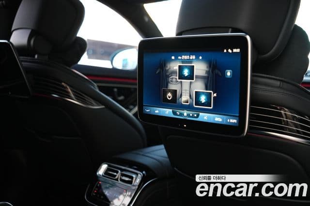 Mercedes-Benz S-Class 2022 — Photo 16/20