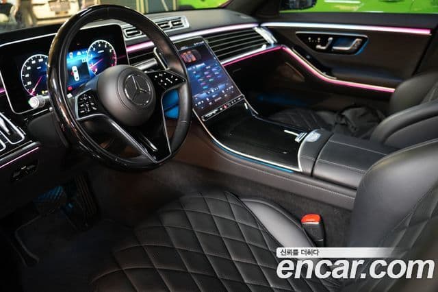 Mercedes-Benz S-Class 2022 — Photo 6/20