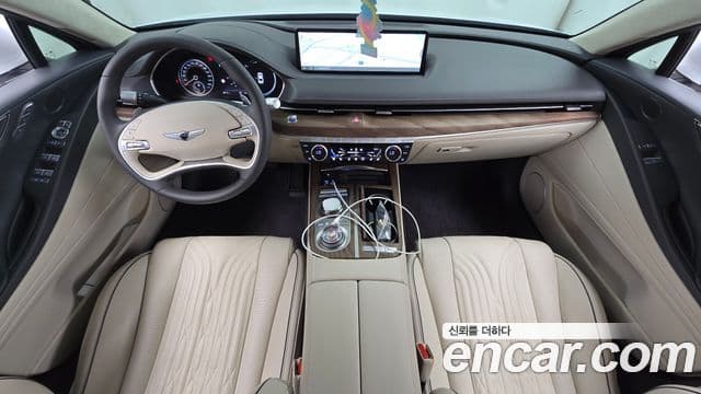 Genesis G80 2023 — Photo 25/30