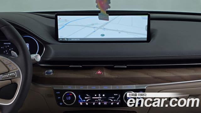 Genesis G80 2023 — Photo 22/30