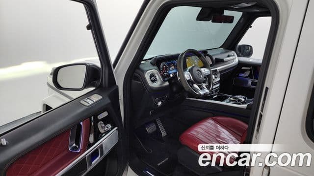 Mercedes-Benz G-Class 2022 — Photo 16/20