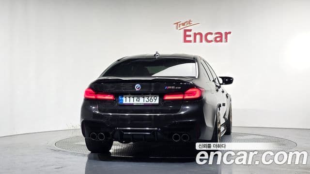 BMW M5 2018 — Photo 3/32