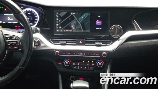 Kia Niro 2020 — ფოტო 3/30