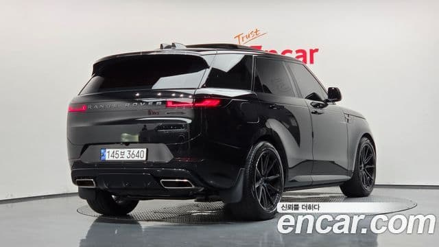 Land Rover Range Rover Sport 2023 — ფოტო 12/20