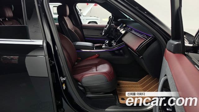 Land Rover Range Rover Sport 2023 — ფოტო 16/20