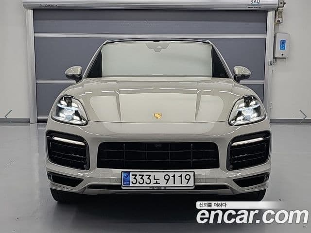 Porsche Cayenne 2020 — Photo 3/20