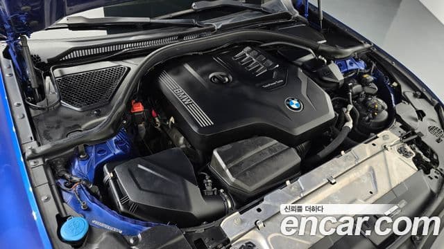 BMW 3 Series 2019 — Şəkil 23/32