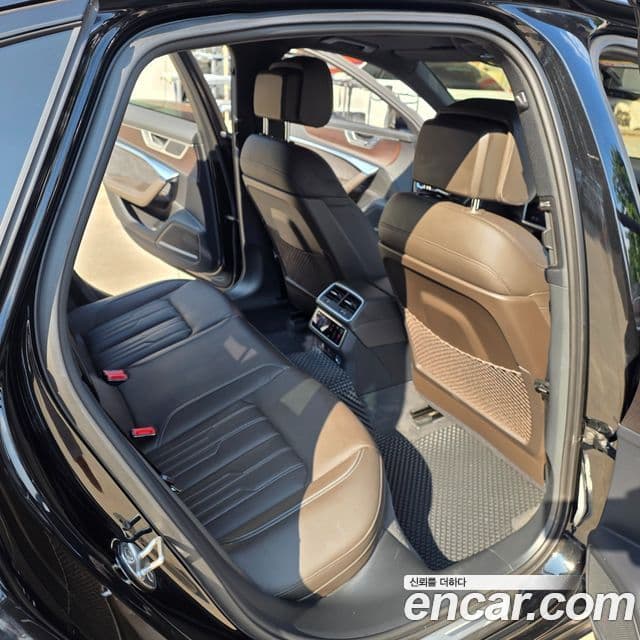 Audi A6 2023 — Şəkil 8/20