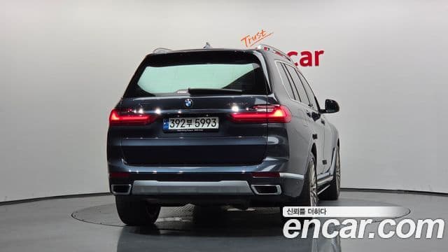 BMW X7 2022 — Photo 20/20