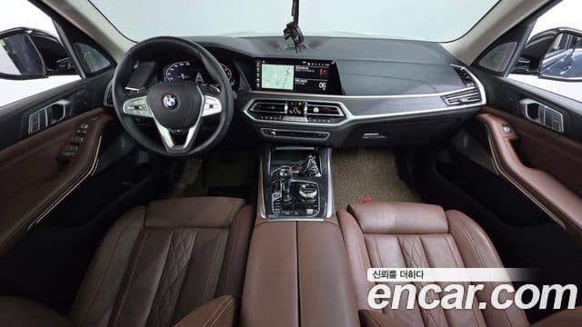 BMW X7 2022 — Photo 12/20
