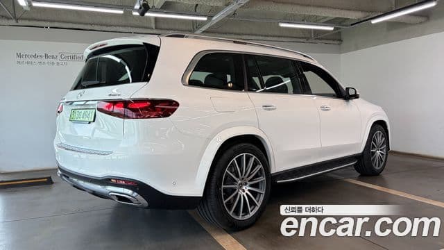 Mercedes-Benz GLS-Class 2025 — Photo 3/20