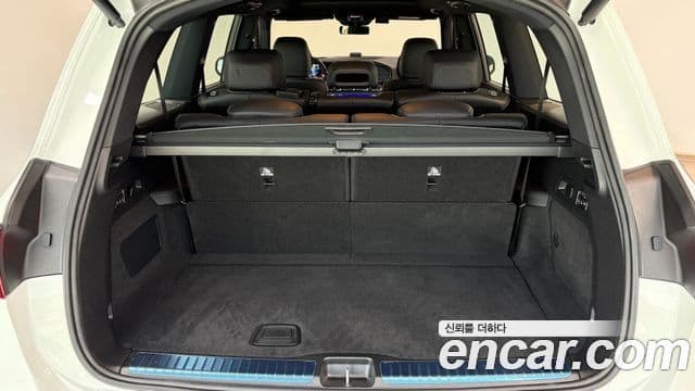 Mercedes-Benz GLS-Class 2025 — Photo 11/20