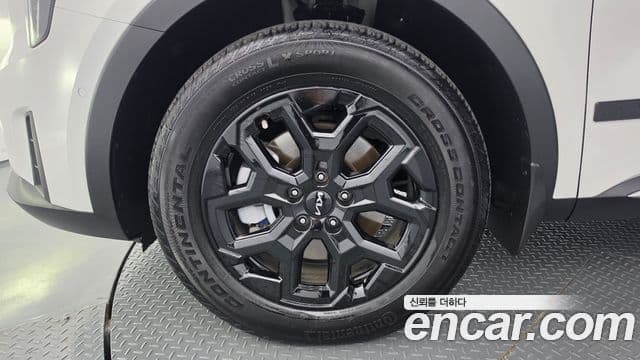 Kia Sorento 2025 — Фото 5/20