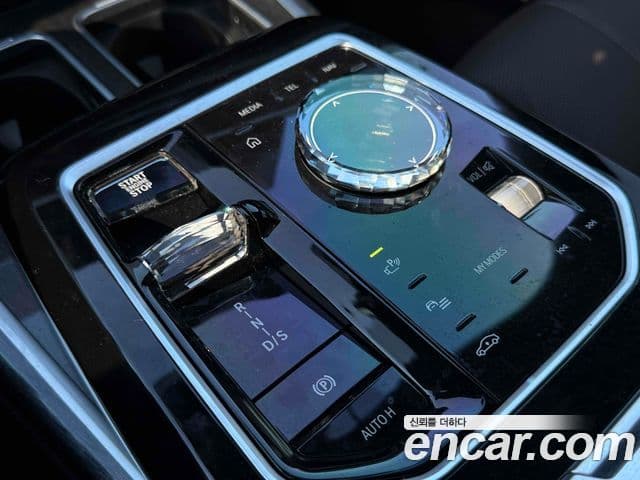 BMW 7 Series 2022 — Photo 20/20