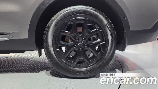 Kia Sorento 2025 — ფოტო 25/30