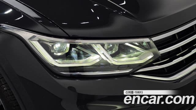 Volkswagen Tiguan 2024 — Şəkil 23/30