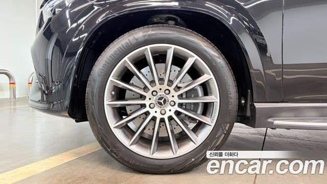 Mercedes-Benz GLE-Class 2026 — Photo 8/20