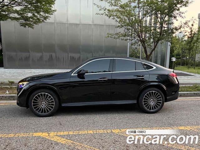 Mercedes-Benz GLC-Class 2026 — Photo 9/11