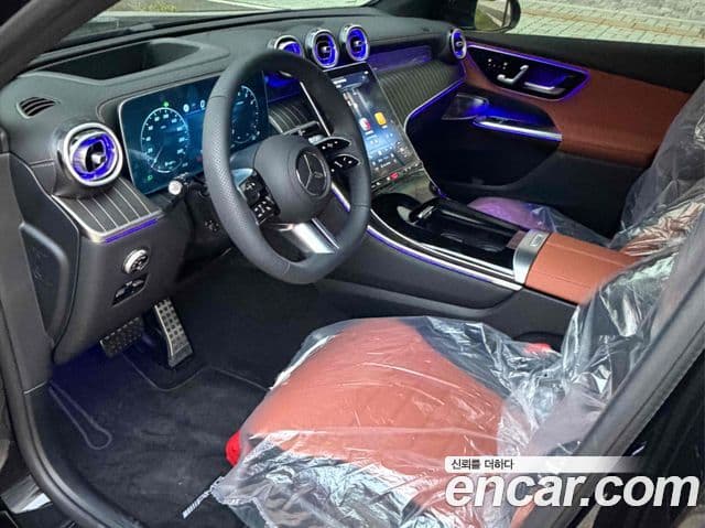 Mercedes-Benz GLC-Class 2026 — Photo 3/11
