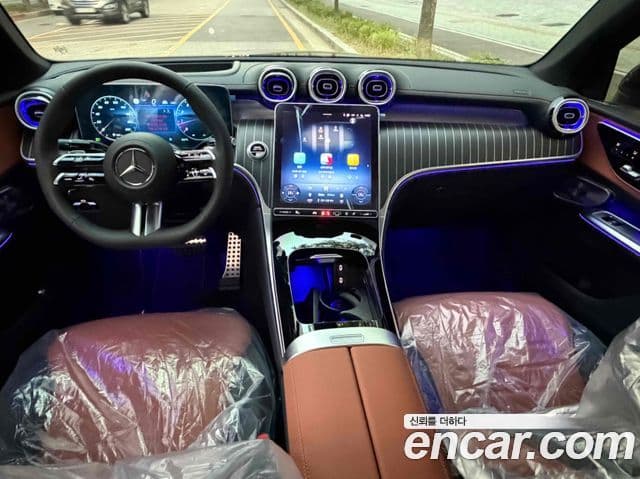 Mercedes-Benz GLC-Class 2026 — Photo 5/11