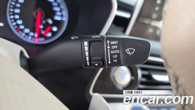 Genesis G70 2019 — Şəkil 33/36