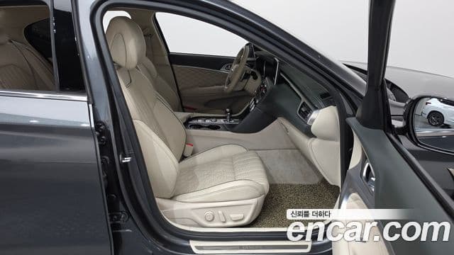Genesis G70 2019 — Şəkil 34/36