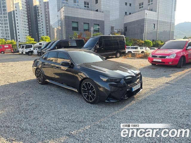 BMW M5 2026 — Photo 10/11
