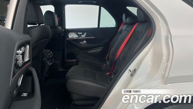 Mercedes-Benz GLE-Class 2025 — Photo 20/20