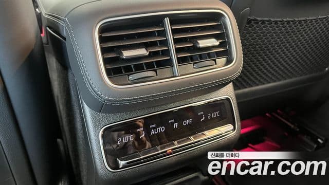 Mercedes-Benz GLE-Class 2025 — Photo 5/20