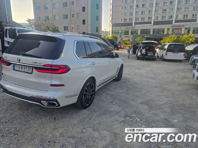 BMW X7 2026 — Şəkil 3/12