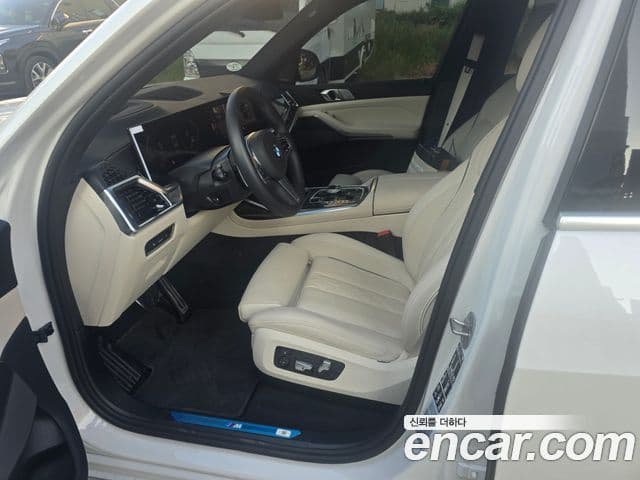 BMW X7 2026 — Şəkil 6/12