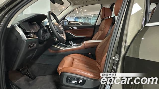 BMW X7 2021 — Photo 12/20