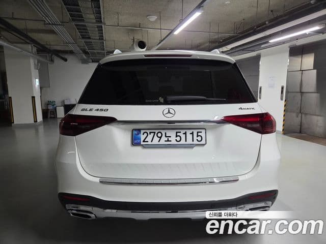 Mercedes-Benz GLE-Class 2025 — Photo 4/17