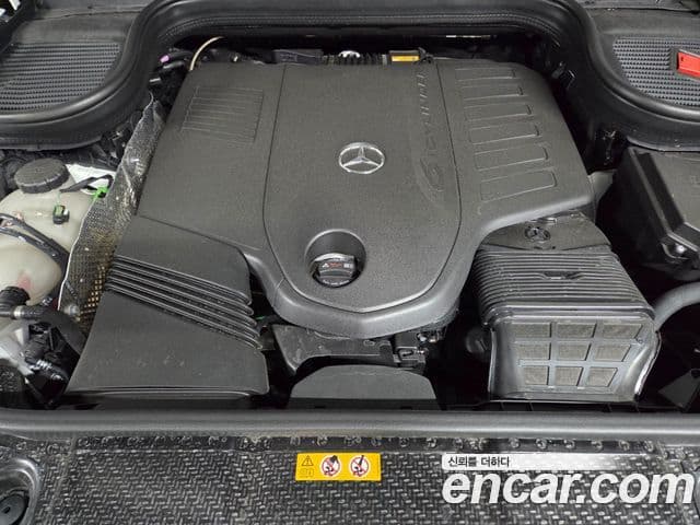 Mercedes-Benz GLE-Class 2025 — Photo 17/17