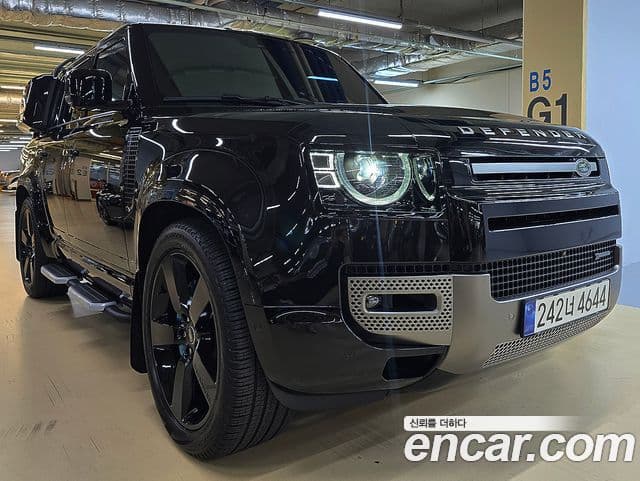 Land Rover Defender 2023 — ფოტო 2/20