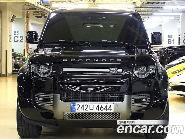 Land Rover Defender 2023 — ფოტო 14/20