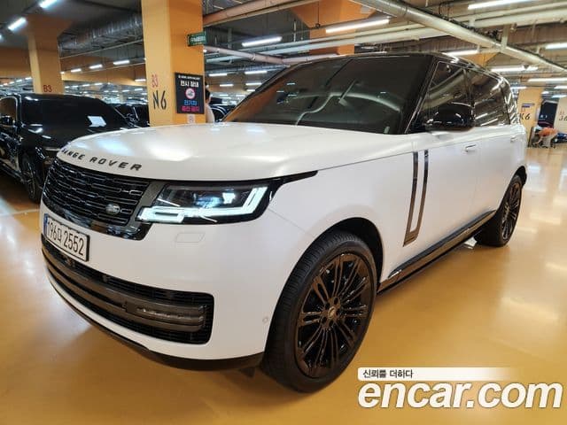 Land Rover Range Rover 2024 — Фото 2/20