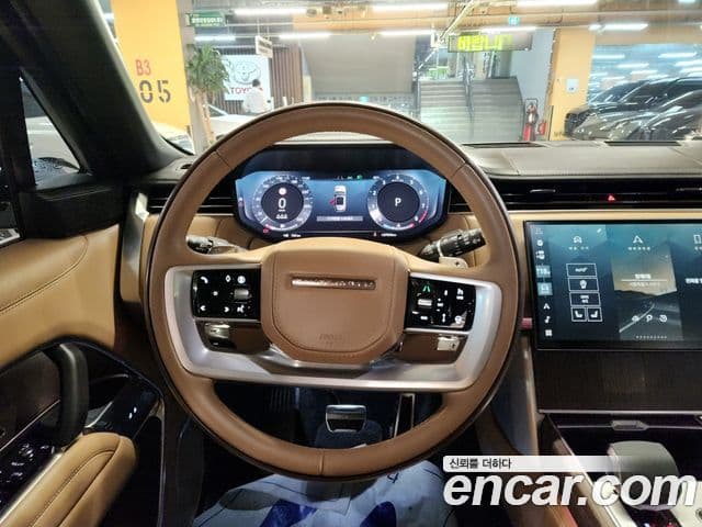 Land Rover Range Rover 2024 — Фото 10/20