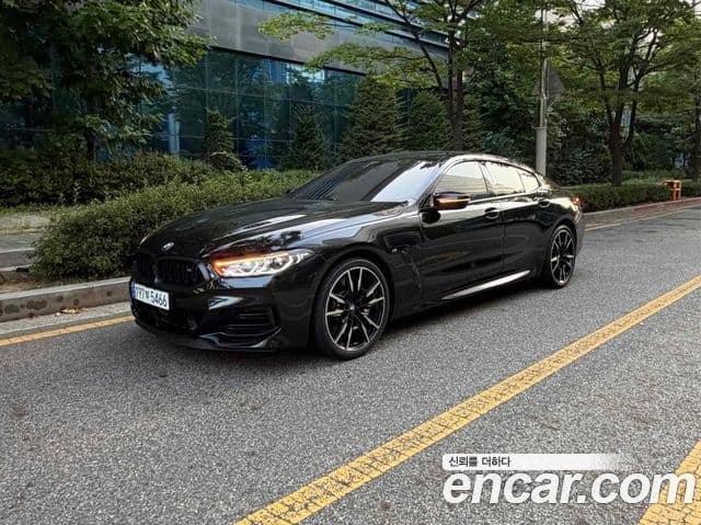 BMW 8 Series 2026 — Photo 12/12
