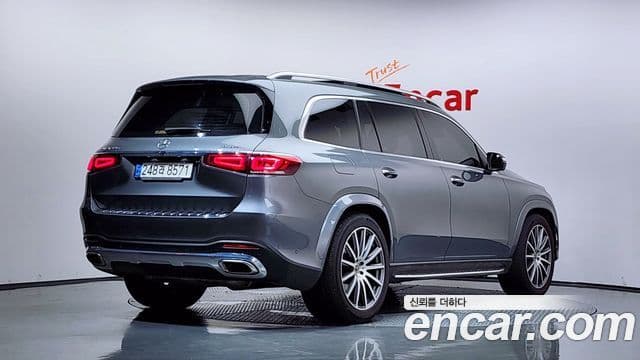 Mercedes-Benz GLS-Class 2022 — Photo 11/38