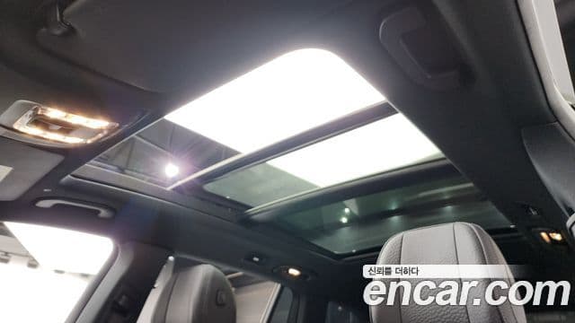 Mercedes-Benz GLS-Class 2022 — Photo 37/38
