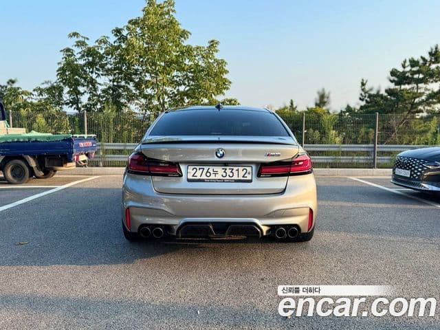 BMW M5 2020 — Photo 18/20