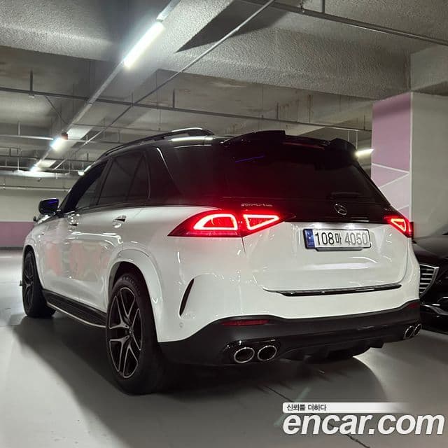 Mercedes-Benz GLE-Class 2020 — Photo 6/10