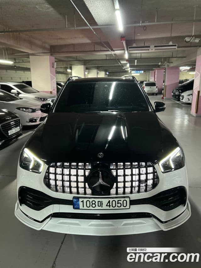 Mercedes-Benz GLE-Class 2020 — Photo 5/10